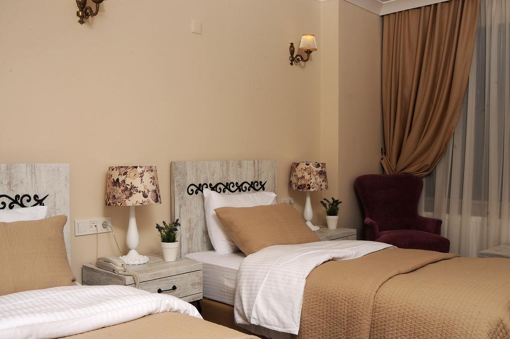 Edahan Hotel Biga Pokoj fotografie